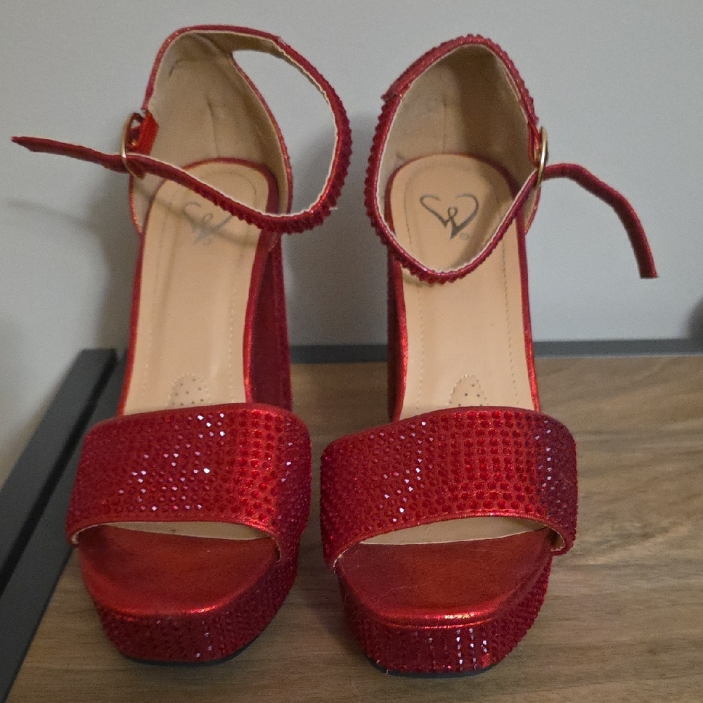 Windsor Glittering Red Platform Heels